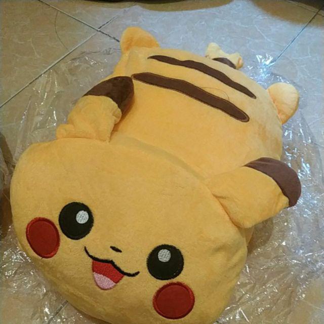 Boneka Bantal Selimut (3 In 1) / Bonmut Karakter (model Quilt Cotton) Totoro Hellokitty And Friends