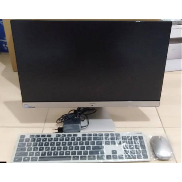 Asus PC All In One V222UAK-BA541T