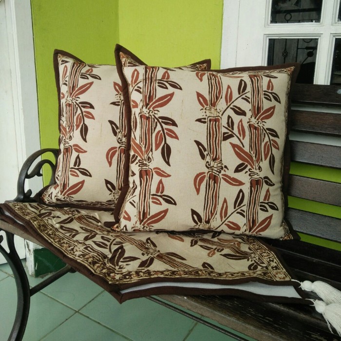 Sarung Bantal Sofa - Sarung Bantal Kursi Sofa Set Batik Risang Coklat