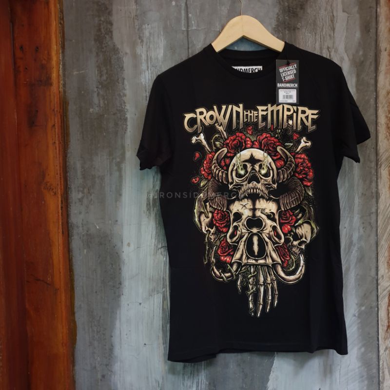 KAOS BAND CROWN THE EMPIRE : SACRIFICE