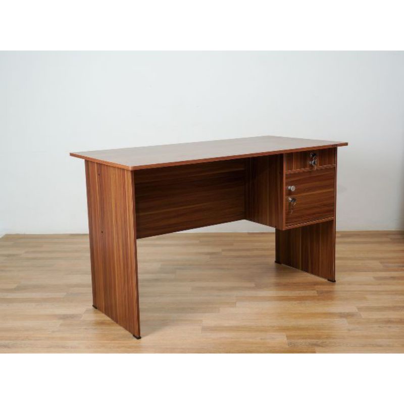 MEJA TULIS MEJA SEKOLAH MEJA BELAJAR MEJA KURSUS MEJA BIMBEL MEJA SEKERTARIS MEJA ADMIN MT 227. LMK 1260 LMK 1475 LMK 1675 MT 129 MT 130 MT 567 MT 568 MT 569 MT 562 MT 564 MT 565 OST 1060 OST 1061 OST 1062 MT 3001 MT 3002 MKS 126 MTM 3001-7