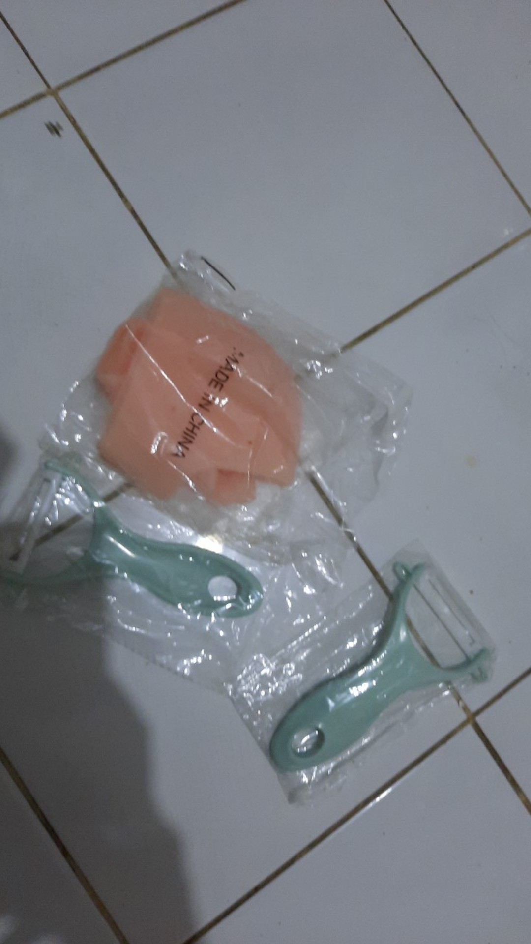 Pisau Kupas Kulit Buah / Peeler / Ceramic Fruit Knife