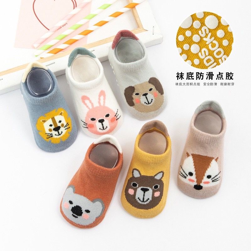 Kaos Kaki baby bahan katun 1