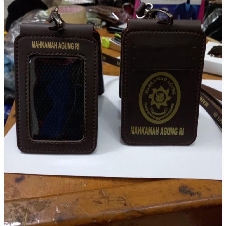 

Nametag id card Holder Mahkamah Agung RI Slot/Kartu 7