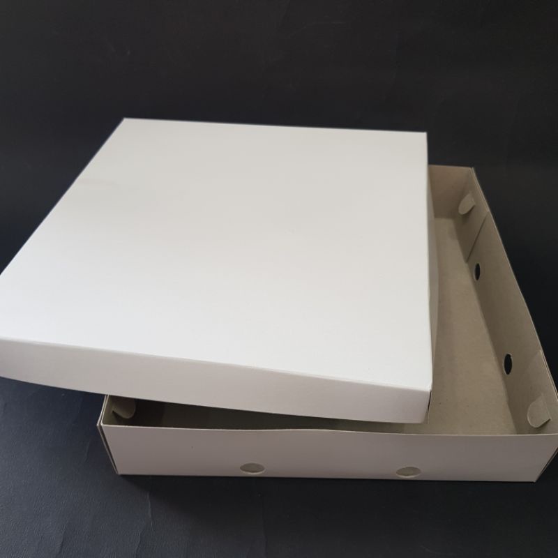 

DUS PIZZA PUTIH 22X22X5 10 PCS