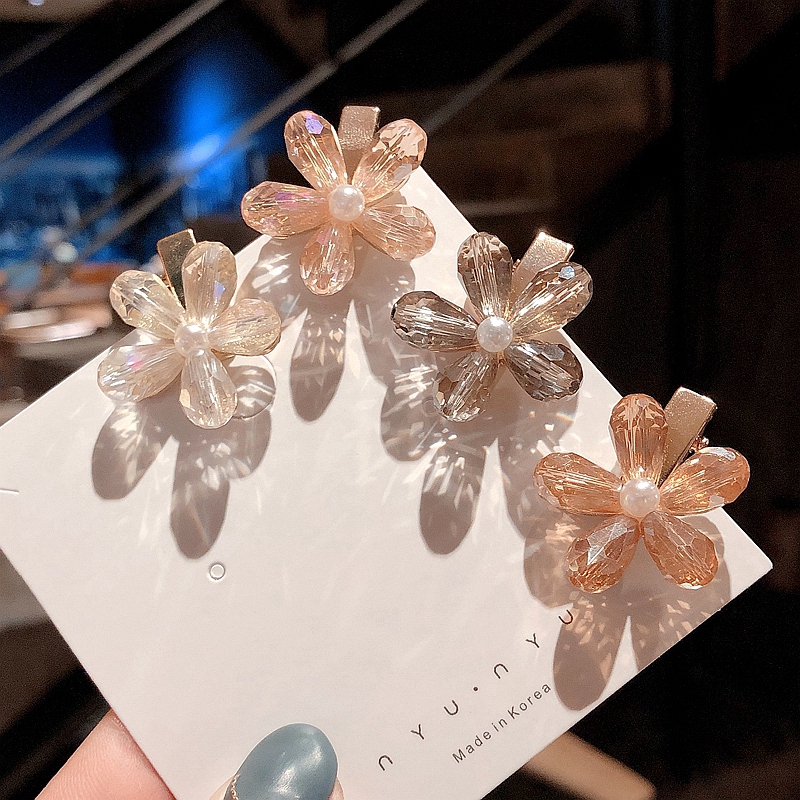 Korean Summer Crystal Flower Short Hair Clip Wild Color Personality Word Clip