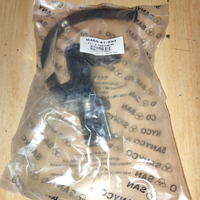 Master kopling atas Mazda 323 Familia / Lantis