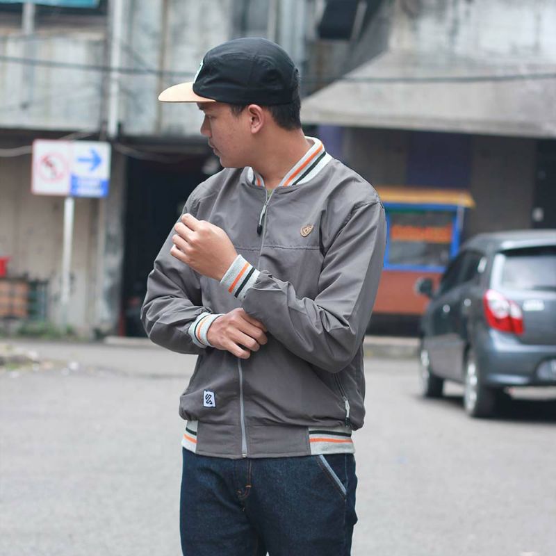 Jaket Pria Murah Keren Kuzatura