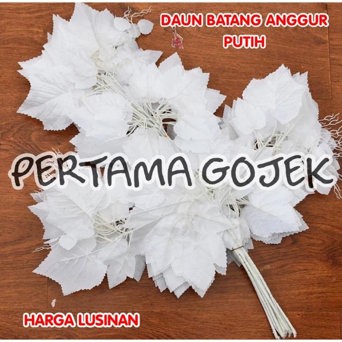 Daun Rambat Plastik/Bunga Plastik/Rumput Plastik/Batang Anggur Putih