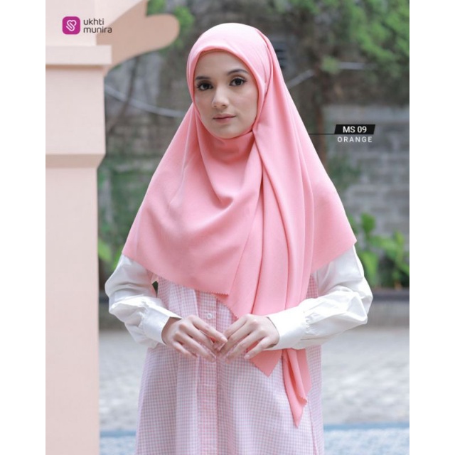 Jilbab Segiempat Polos Munira MS09 Jilbab Segi Empat Cutting Laser size 120x120 Aneka Warna