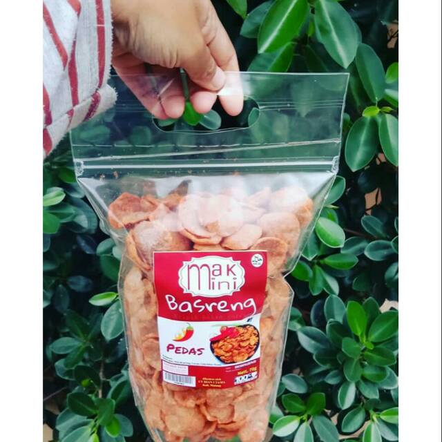 

Basreng JUMBOO 300GR KEMASAN LEBARAN !!!