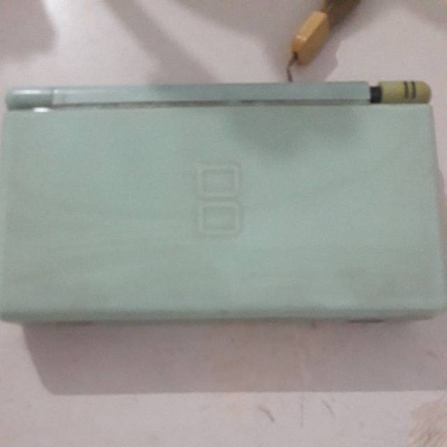 Nintendo DS (Bekas) Layar Atas Rusak