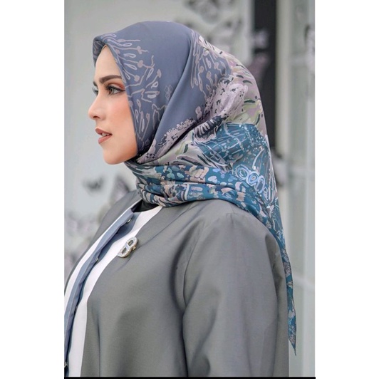 The Farsha Satin Square - Stone