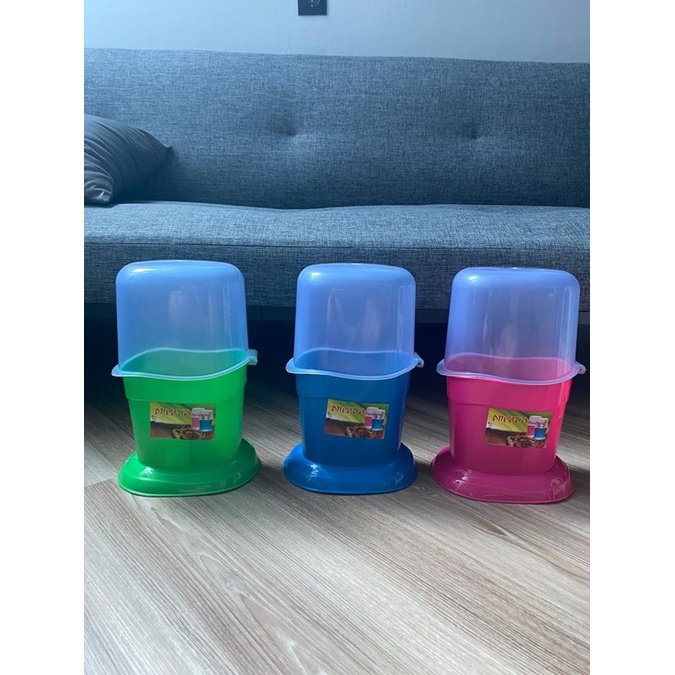 Tempat Sendok Besar Fantastic dengan Tutup Engsel 3 sekat