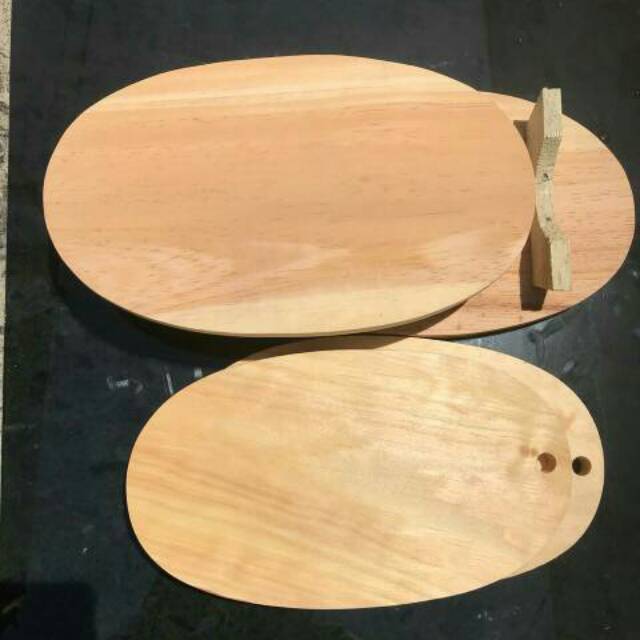 Talenan Kayu 27X18cm Talenan Oval Kaki Kayu Pinus Halus Dan Elegan 27x18cm