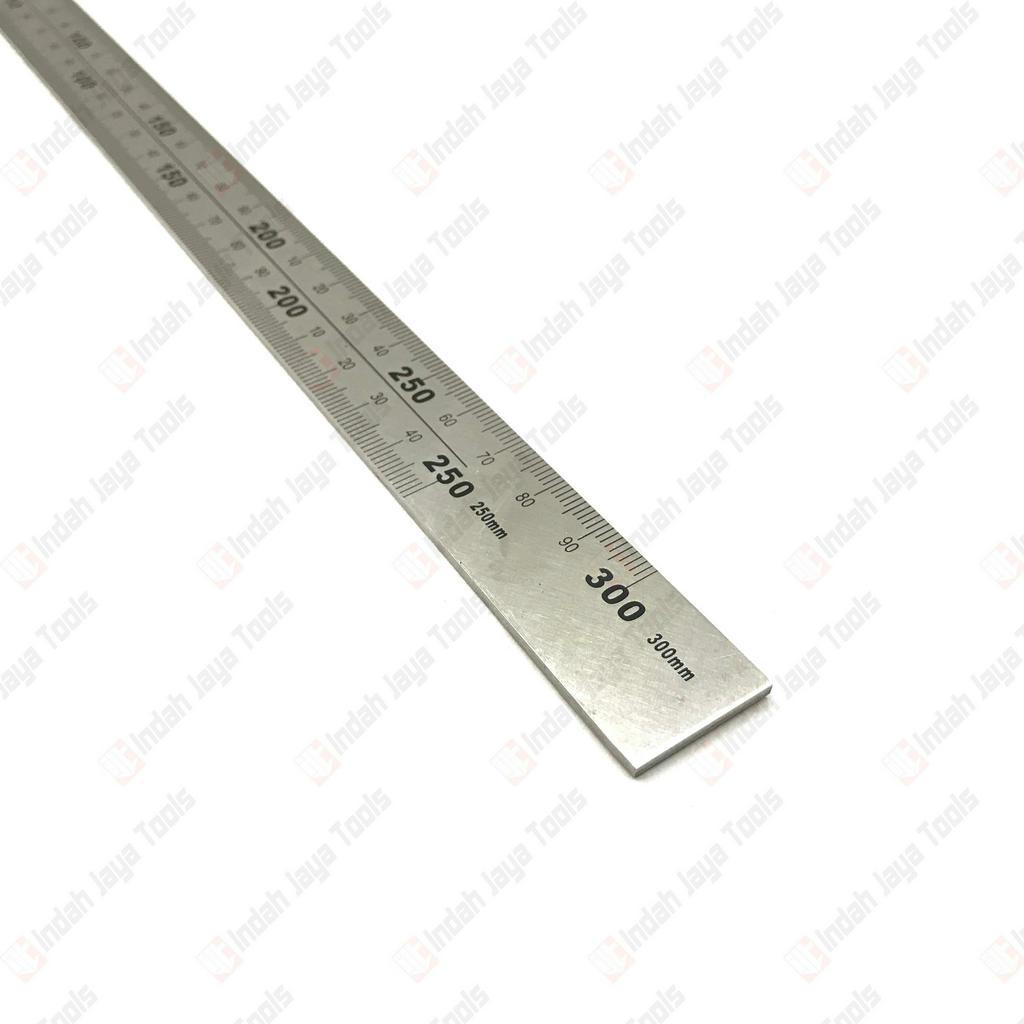 MAXPOWER 6&quot; Penggaris Siku Stainless Besi 300 x 150 mm Steel Ruler