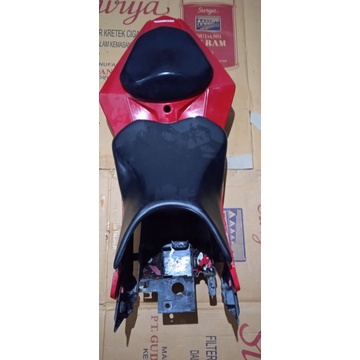 bodi sett belakang cbr 150r