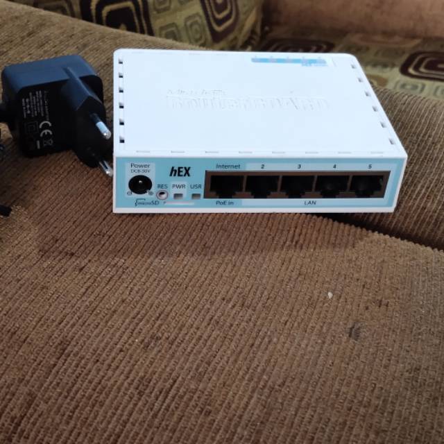 Mikrotik rb750gr3 routerboard 750gr3 gigabit second