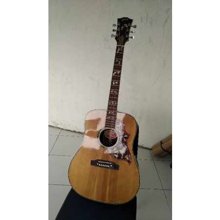 Gibson hummingbird top solid (preorder)