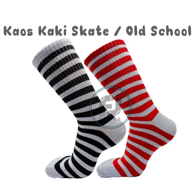 Kaos Kaki Skate/Old School Motif Putih Zebra