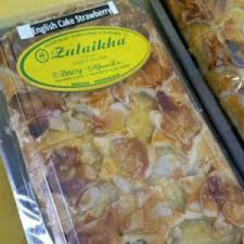 

English Cake Strawberry Zulaikha