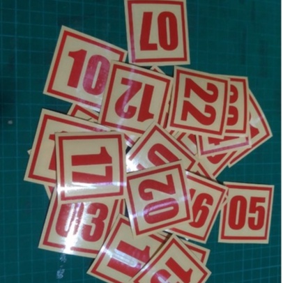 

STIKER LABEL ANGKA DLM KOTAK UK 16 CM BAHAN REVLEKTIVE