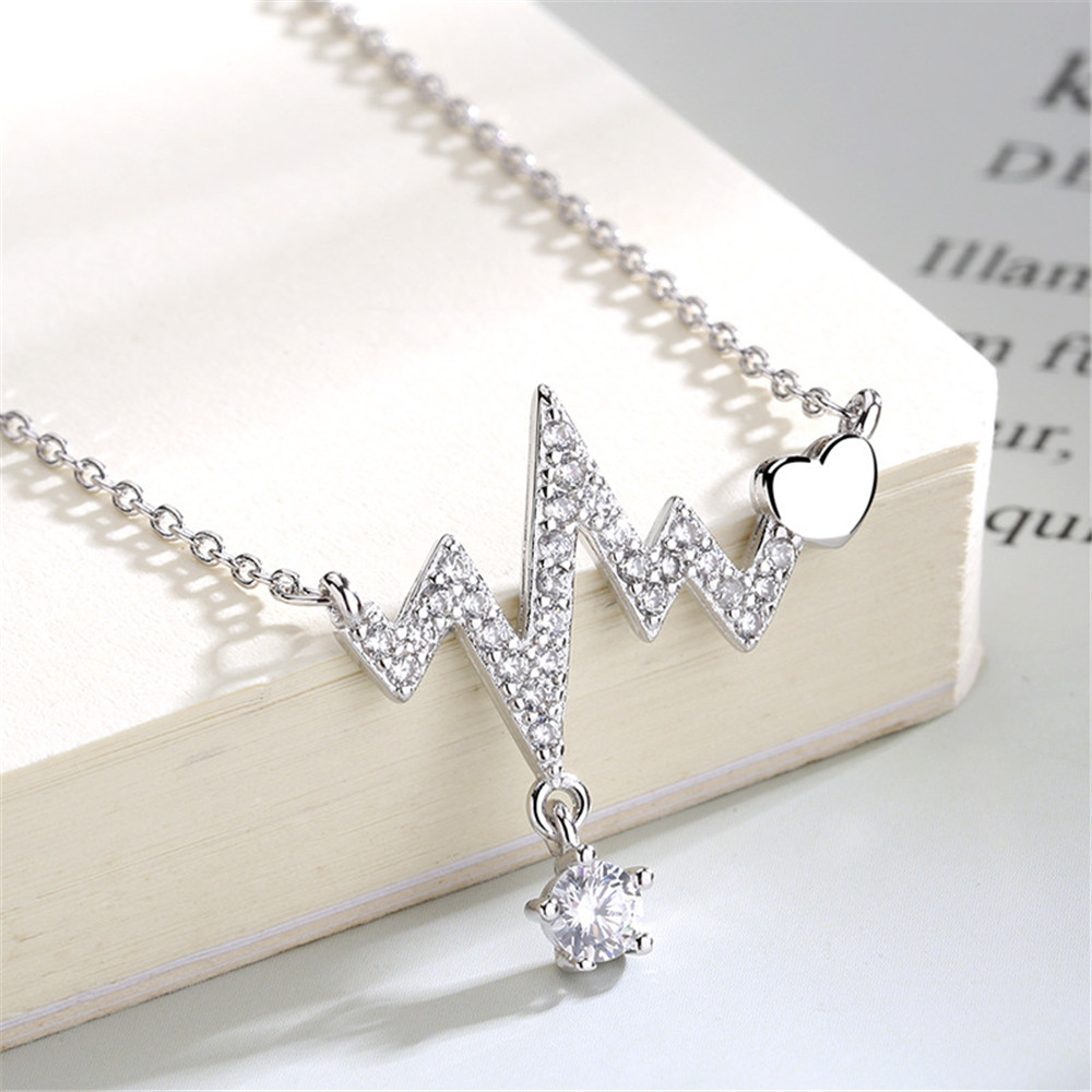 【COD Tangding】Heart Beating Pendant Necklace Choker Jewelry Fashion Simple Silver Gold Color