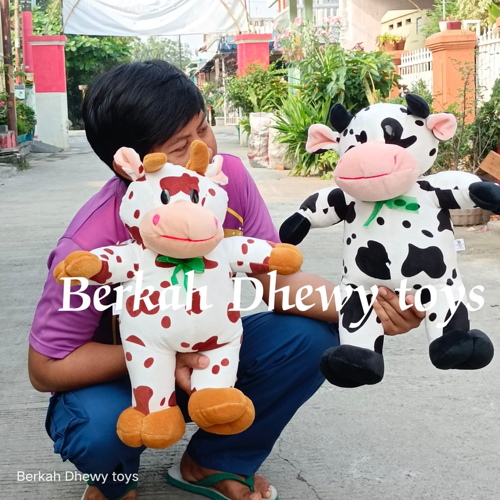 Boneka Sapi Standing Tinggi 50cm dan Tinggi 30cm Berlabel SNI sanagat cocok untuk mainan anak boneka animal