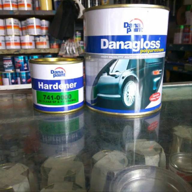 CAT Danagloss polyurethane putih dan hitam