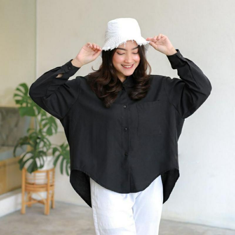 Kemeja linen oversized