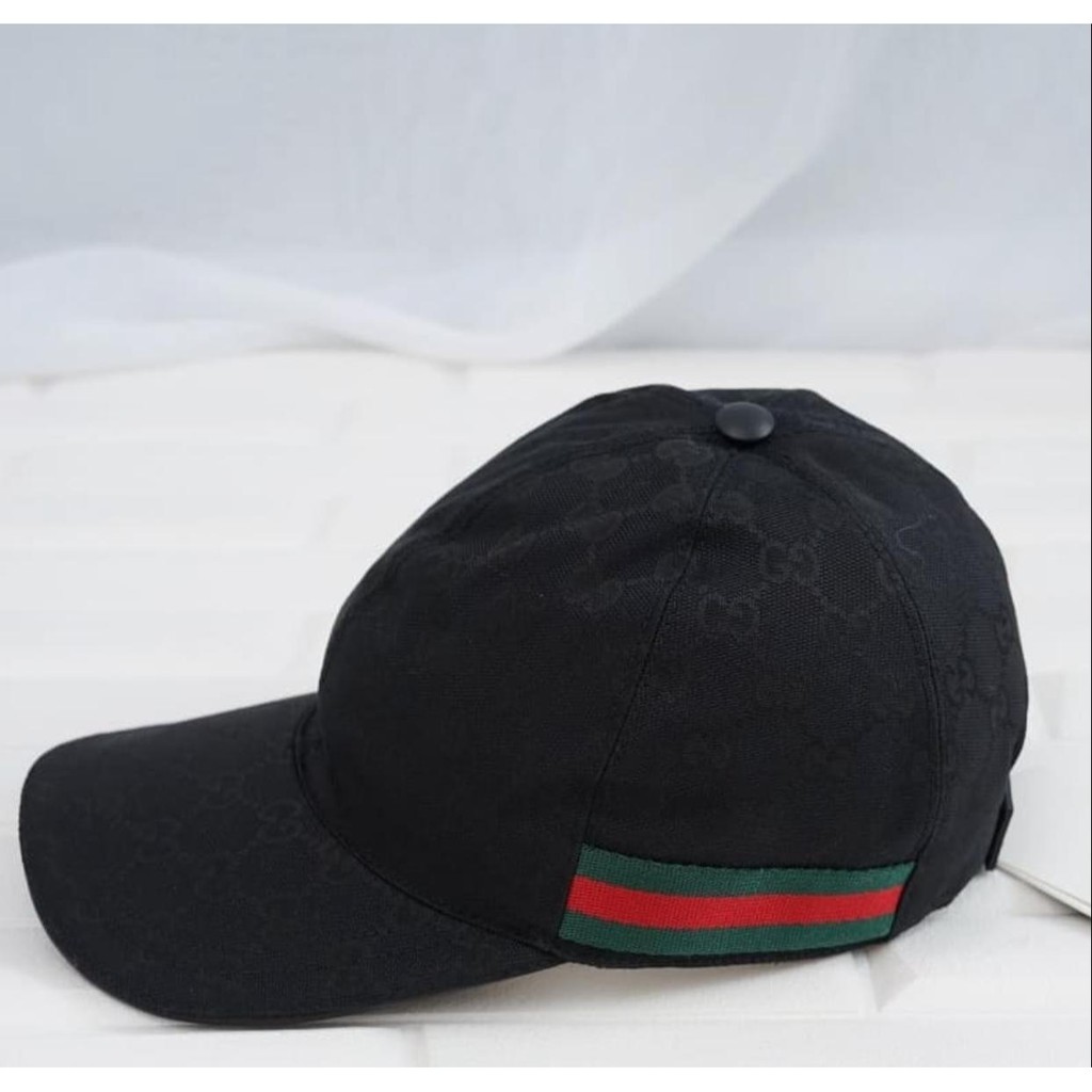 GG SUPREME BASEBALL CAP IN BLACK