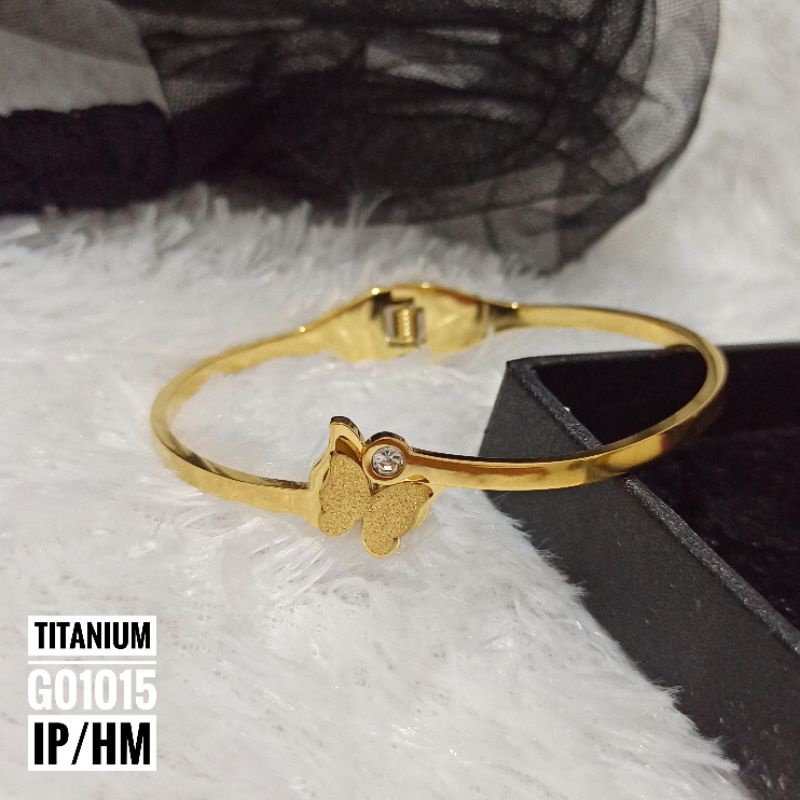 Gelang titanium kupu G01015