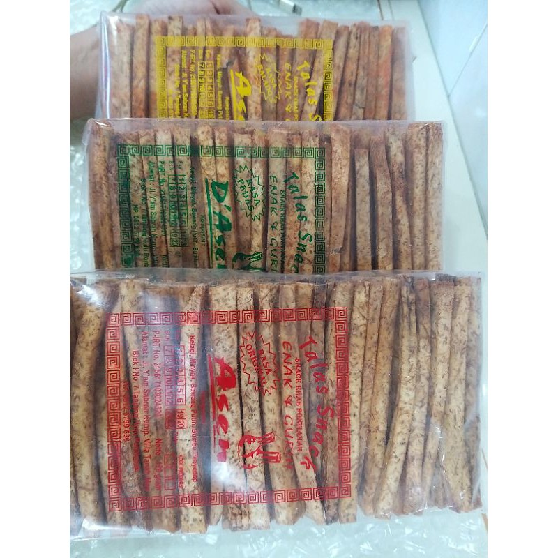 

snack talas asen / snack keladi/ stik leladi / bu si / cemilan kalimantan/ oleh oleh kalimantan