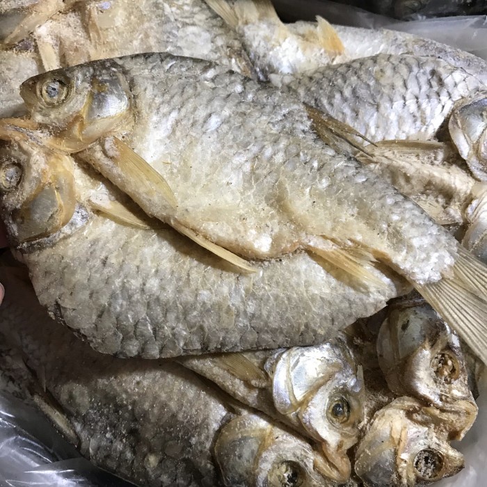 

Ikan Asin Tawes 500 gr