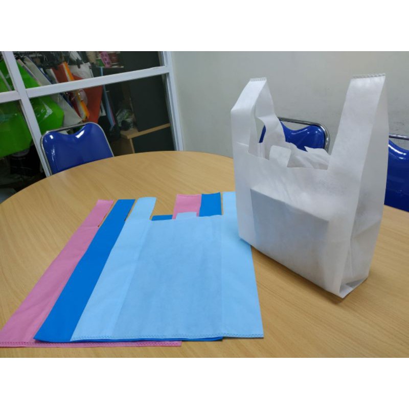 

Goodiebag kresek 36x55x15 (kodiper20pcs)