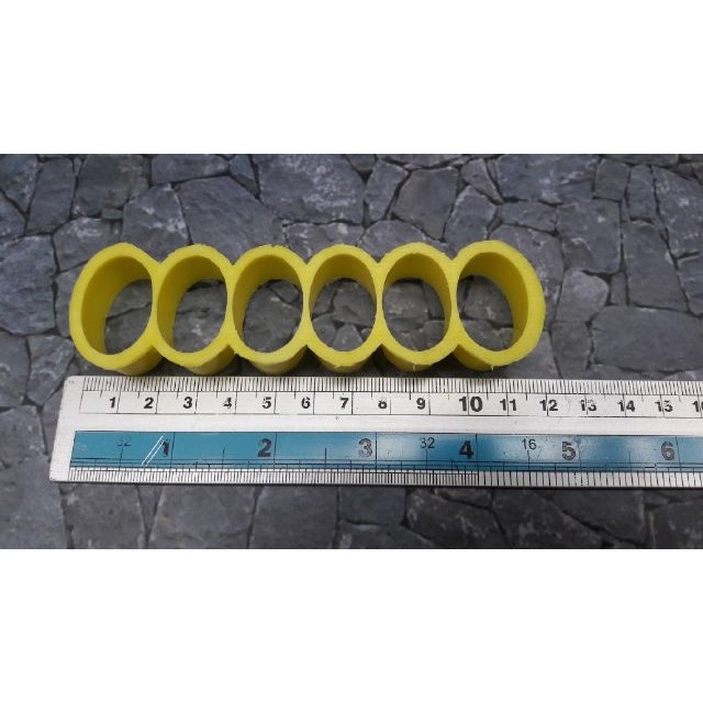 

Cutter Plastik Kuning Oval 6Cav