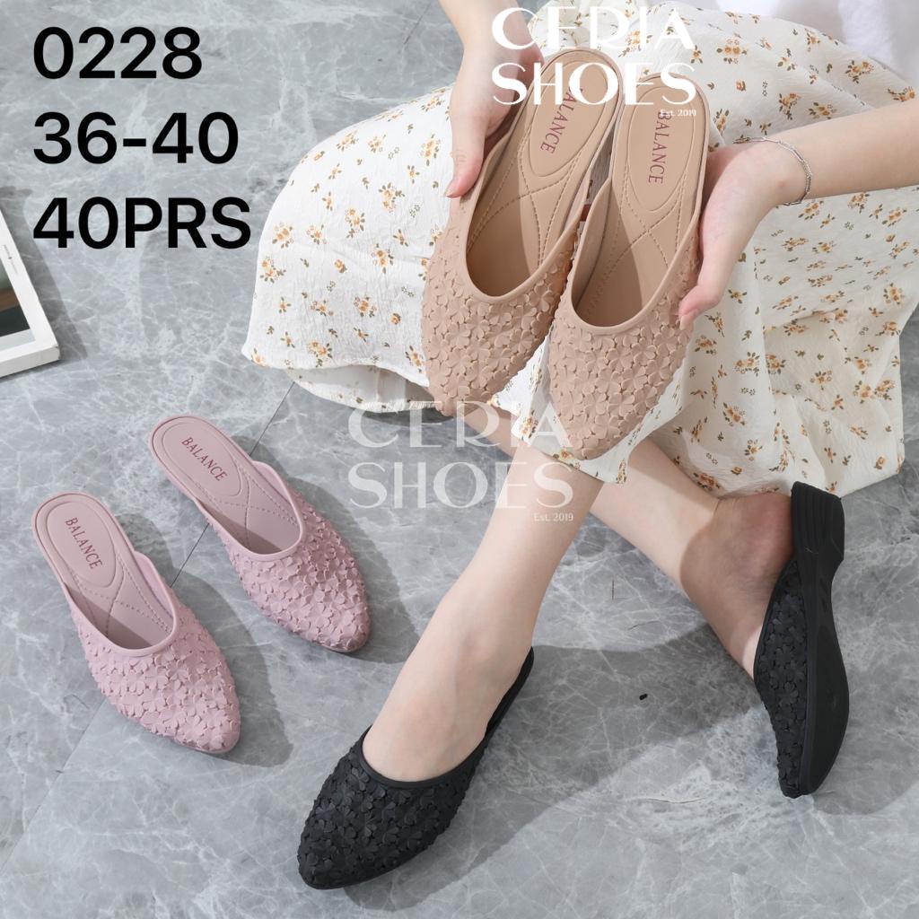 BALANCE Sandal Jelly Wanita Karet Empuk Elastis Anti Lecet Bahan Lentur Motif Bunga Melati 0228