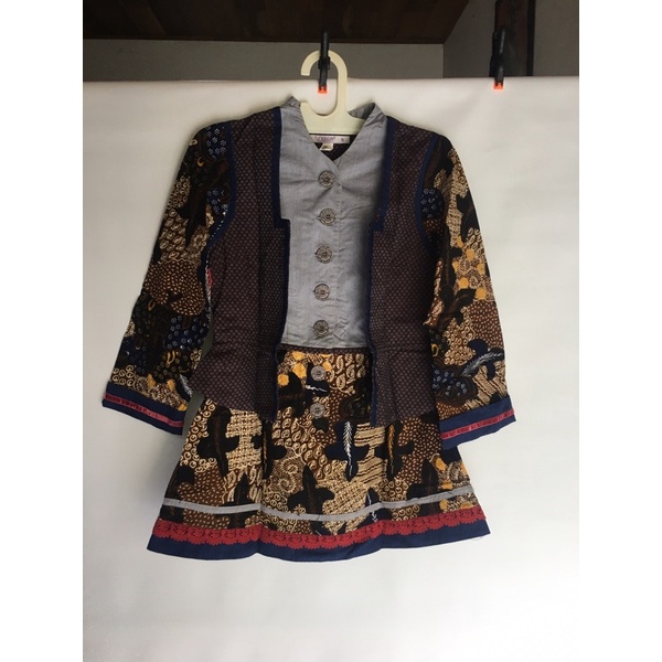 [PRELOVED] TUNEECA BATIK size S