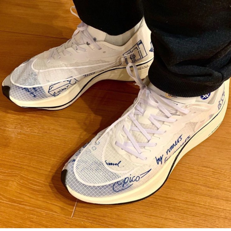 vaporfly blue ribbon