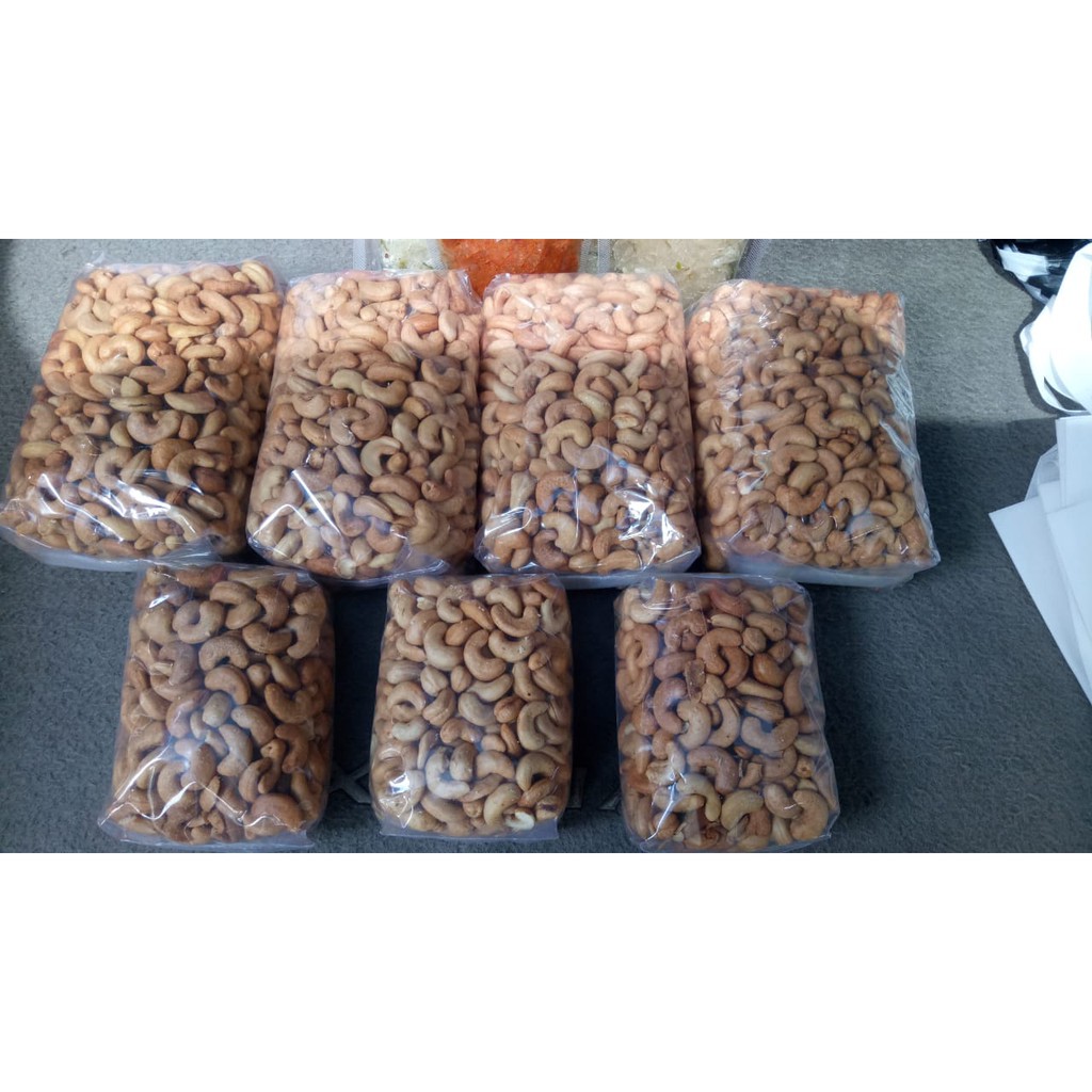 

Kacang Mete Super, Asli Wonogiri Matang Isi 1kg