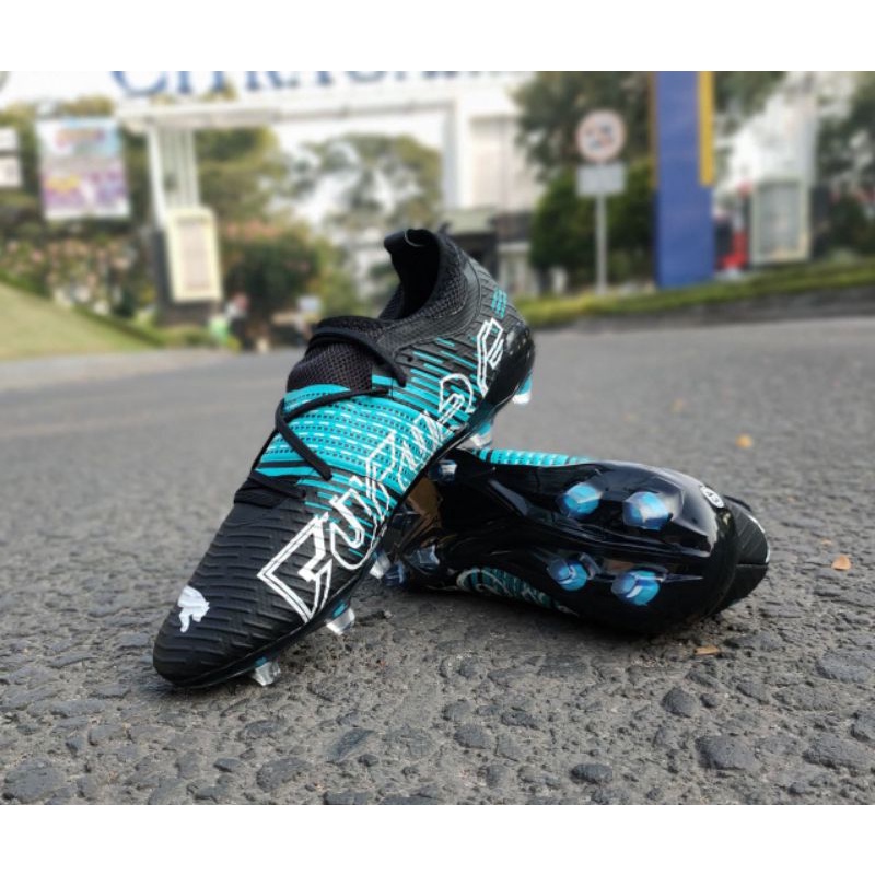SEPATU BOLA SEMI BOOTS PUMA GRADE ORI BARANG TERBATAS