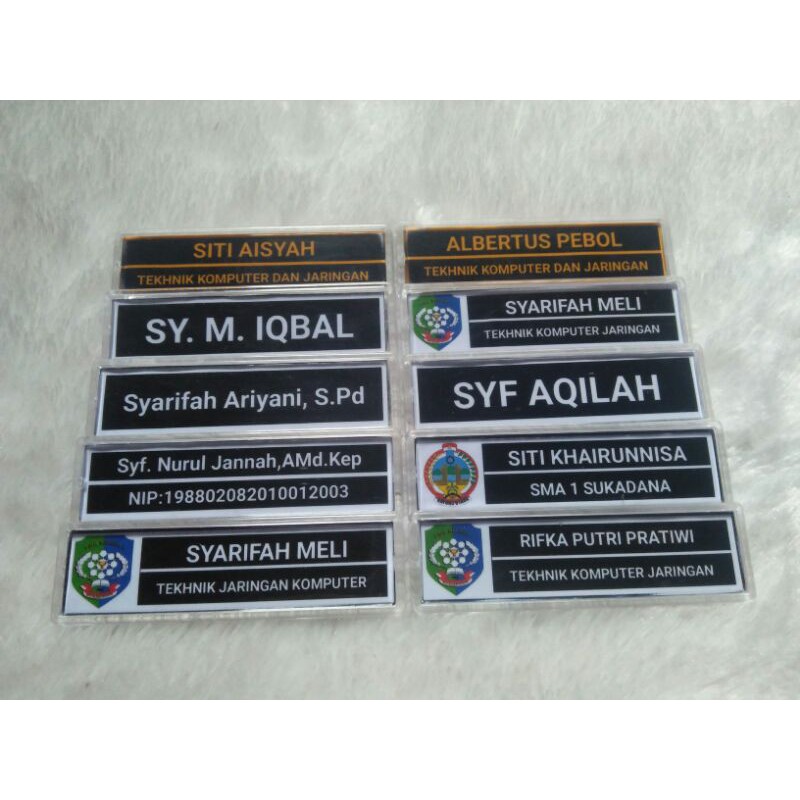 

name tag insert