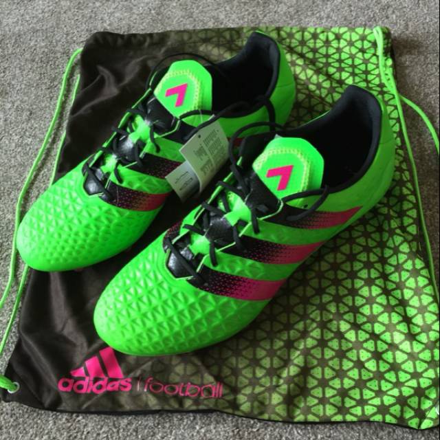 Sepatu Sepakbola Adidas ACE 16.1 Murah Original Gymsack