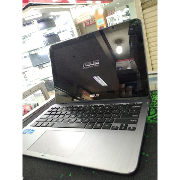 laptop Leptop Notebook Asus 12 inci ram 4gb 4 GB touchscreen terbagus termurah