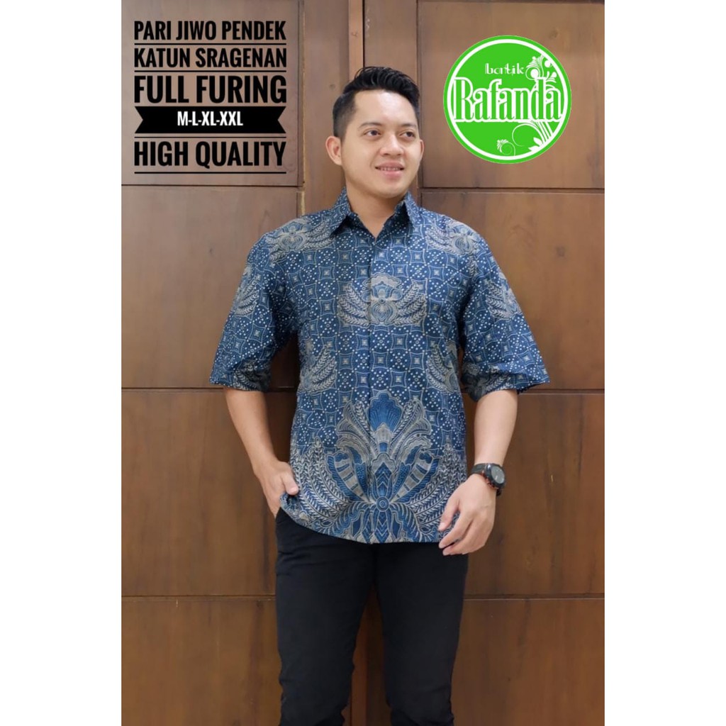 PARI JIWO RAFANDA BAJU KEMEJA BATIK PRIA SOLO LENGAN PANJANG PENDEK LAPIS FURING ATASAN BATIK PREMIUM MODERN KATUN HALUS ARFANA ANGGARA PARANG SEKTI PARANG SINAR NAVY PARANG PERDANA ARFANA NAVY 2 WAYANG GEDE MURAI LAWASAN PARANG SINAR ADI PRAKASA PERMATA