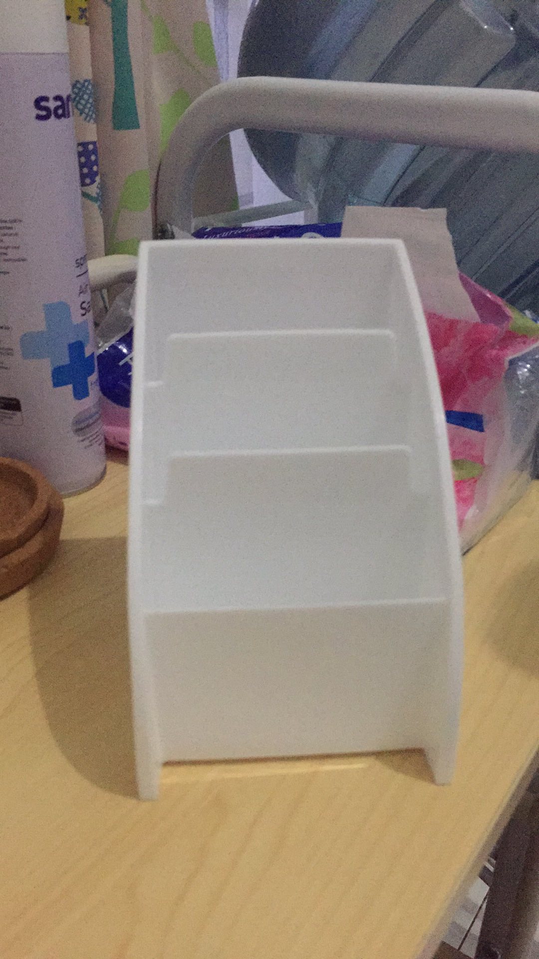 Tokyo 1 Tempat Remote No.203 Remote Stand White (203715)