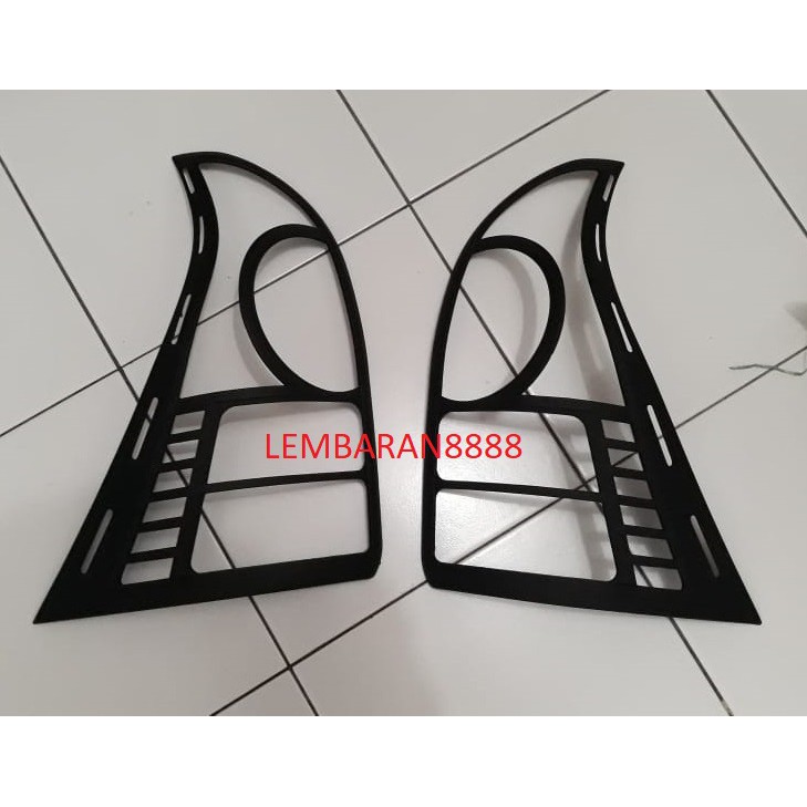 Garnish Lampu Belakang Avanza Xenia 2012 2014 Hitam Doff Chrome
