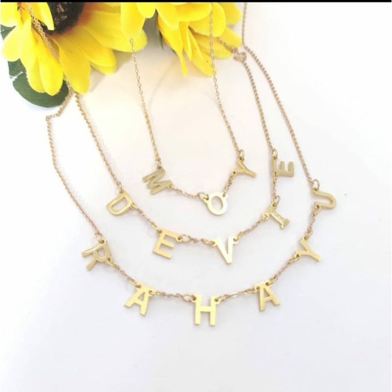 Kalung nama pisah 2 huruf titanium lapis emas
