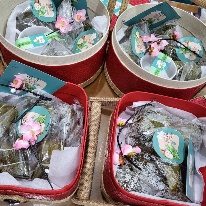 

Paket box hampers bakcang kwecang homemade chinese dumpling 25 - Set bacang+glas