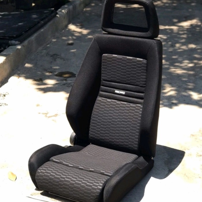Kain Jok Fabric Bludru original Mobil Toyota Rush/Replika RECARO